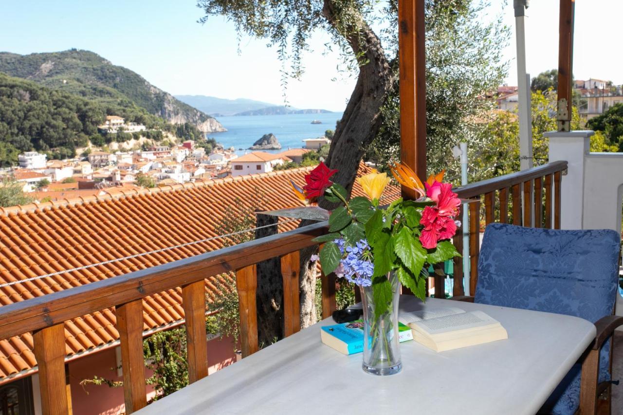 Magda'S Hotel Apartments ปาร์กา ภายนอก รูปภาพ