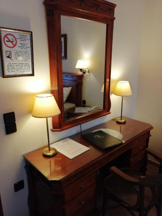 Magda'S Hotel Apartments ปาร์กา ภายนอก รูปภาพ